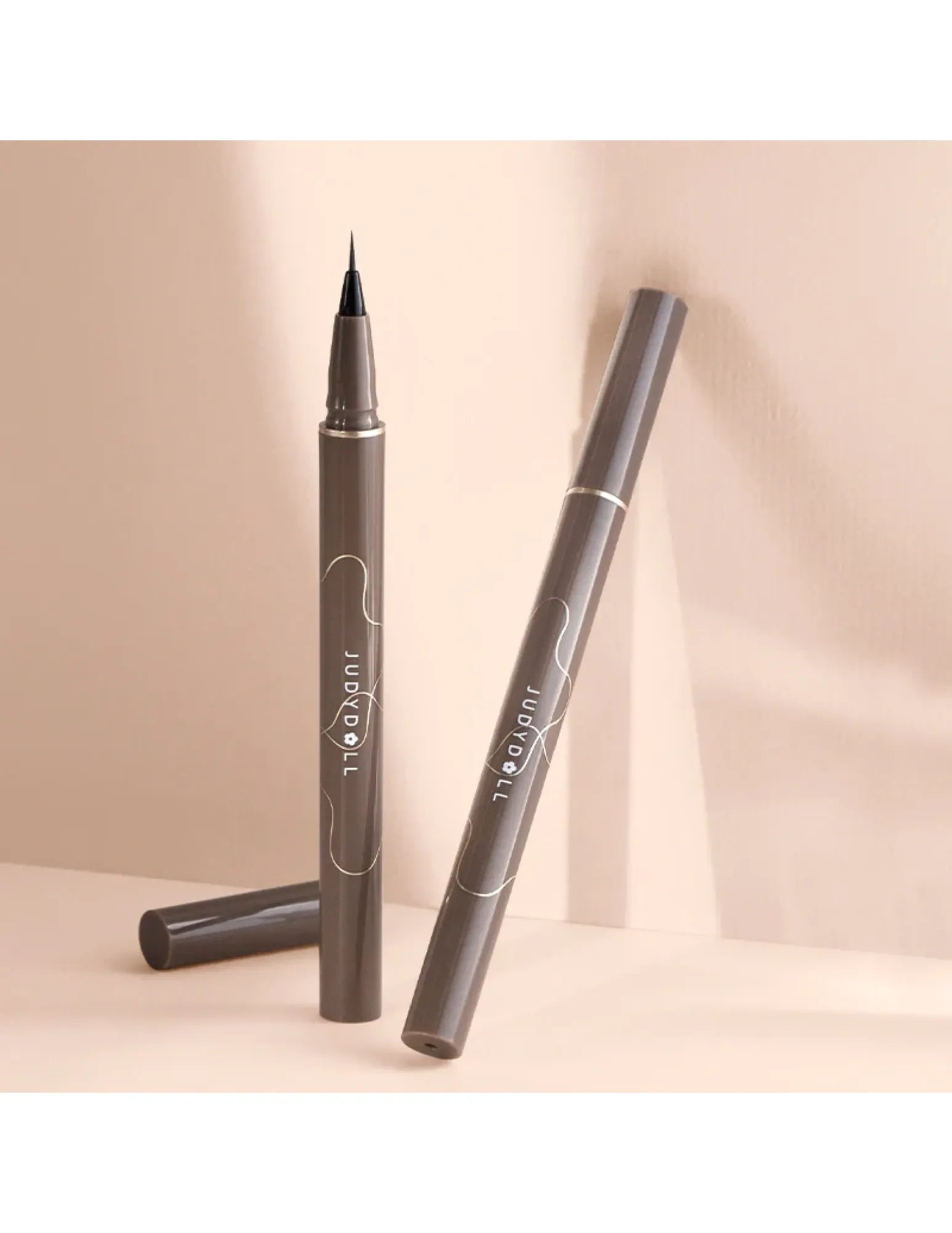 Judydoll Ultra-Fine Liquid Eyeliner - Unique Bunny