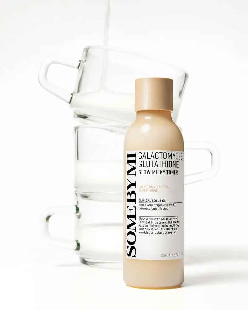 SOME BY MI Galactomyces Glutathione Glow Milky Toner