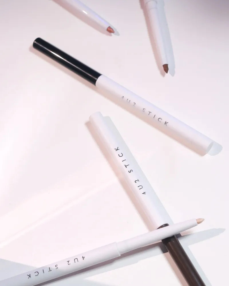 4U2 Stick Eyeliner - Unique Bunny