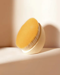 AMORTALS No.55 Seamless Foundation Brush - Unique Bunny