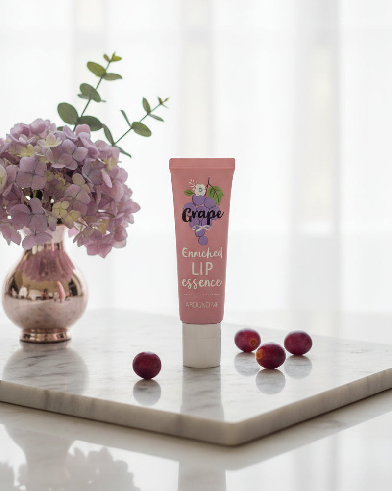Around Me Enriched Lip Essence - Unique Bunny