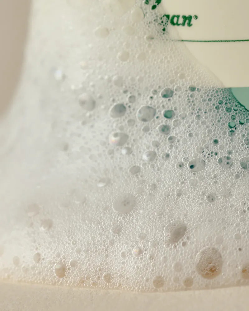 Axis-Y Quinoa One Step Balanced Gel Cleanser - Unique Bunny