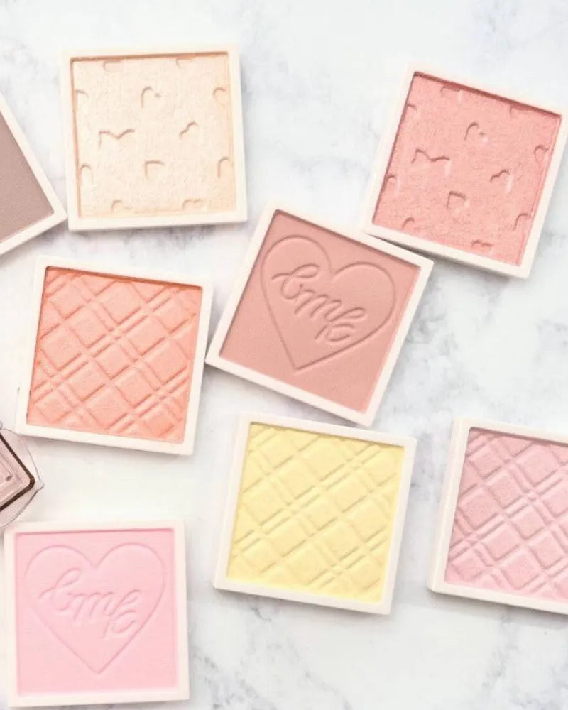 Canmake My Tone Couture - Unique Bunny