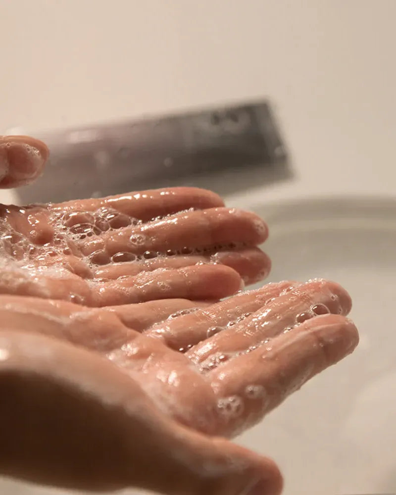 Haruharu Wonder Black Rice Moisture 5.5 Soft Cleansing Gel - Unique Bunny