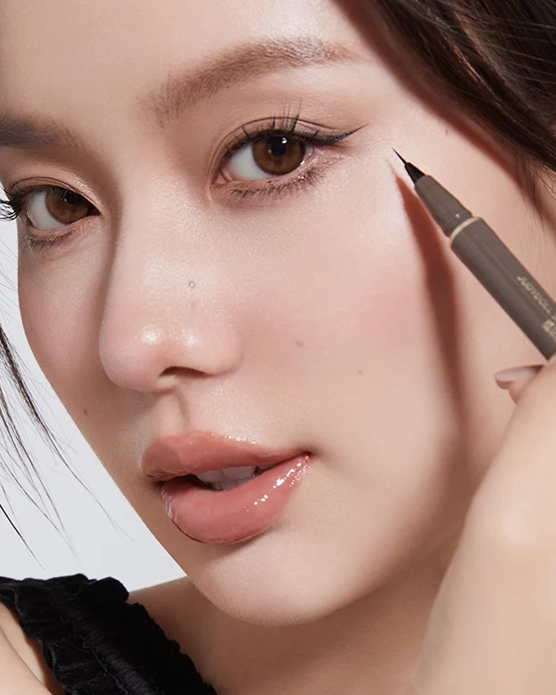 Judydoll Skinny Liquid Eyeliner - Unique Bunny