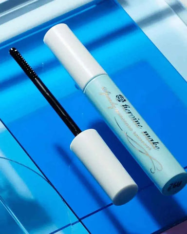 Kiss Me Speedy Mascara Remover