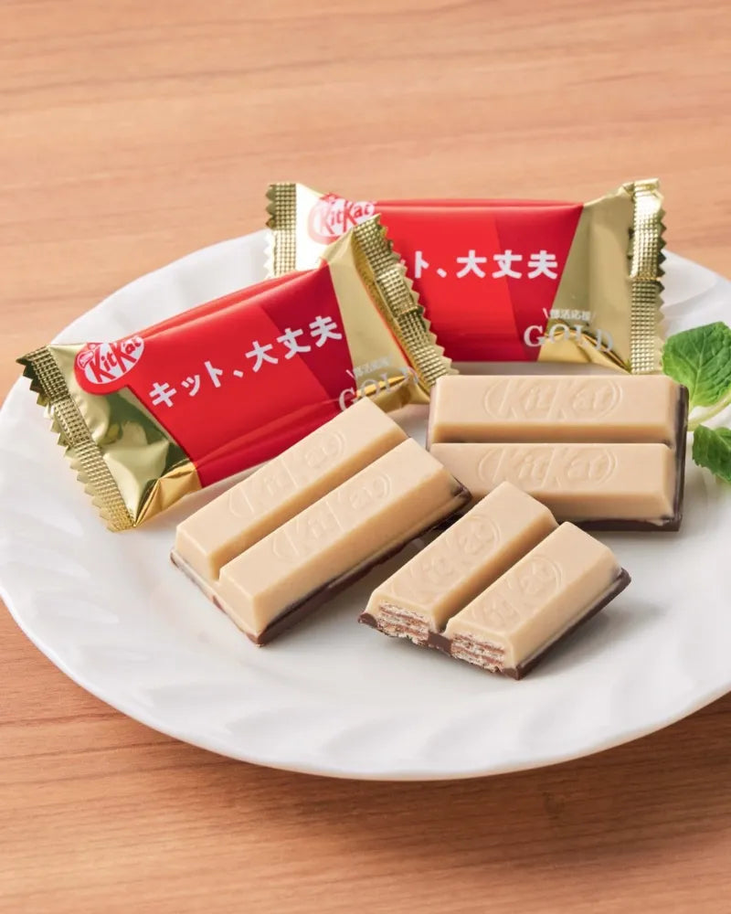 KitKat Gold Salted Caramel - Unique Bunny