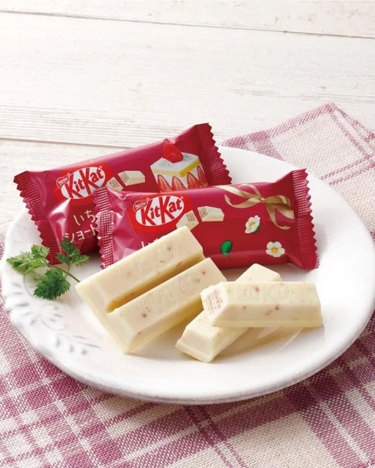 KitKat Strawberry Shortcake - Unique Bunny