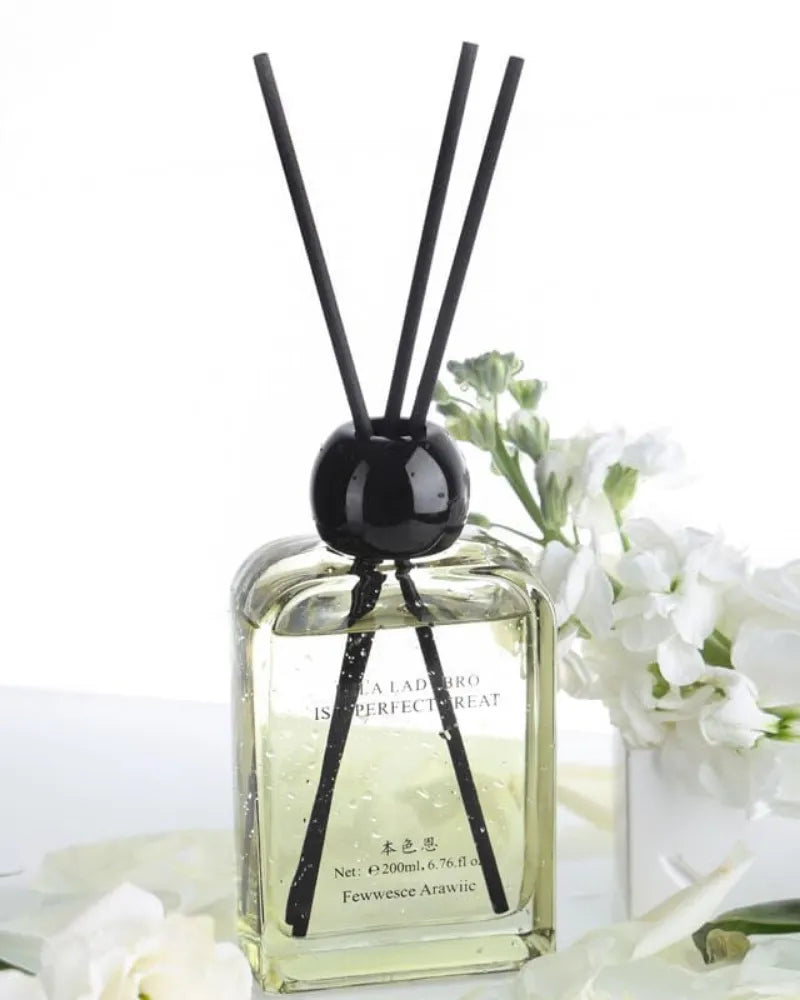 Lela Ladybro Green Leaf Neroli Reed Diffuser - Unique Bunny