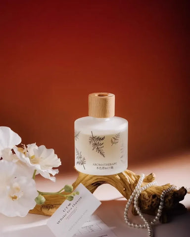 Lela Ladybro Natural White Tea Diffuser - Unique Bunny
