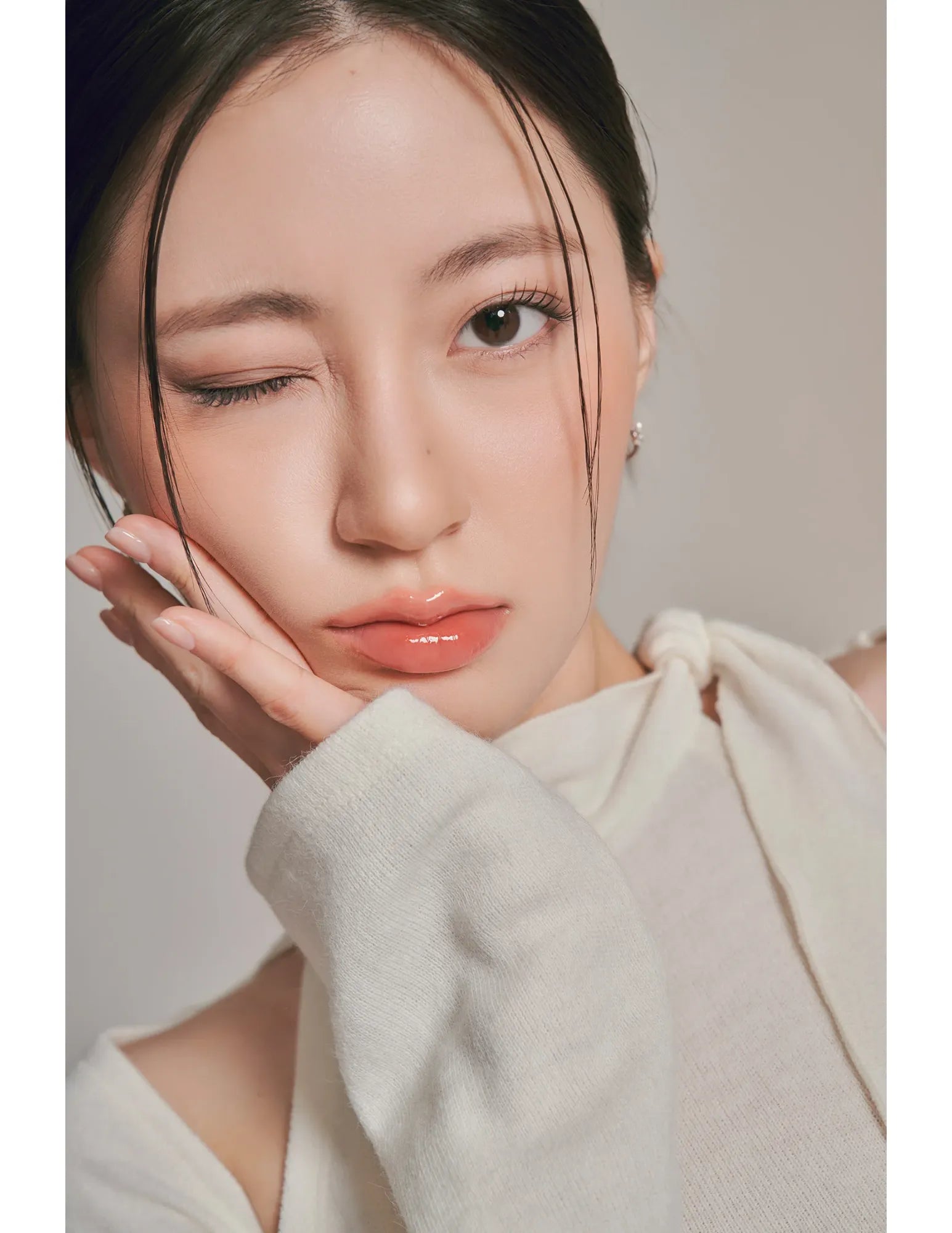 Romand Glasting Melting Balm Dusty on the Nude Series - Unique Bunny