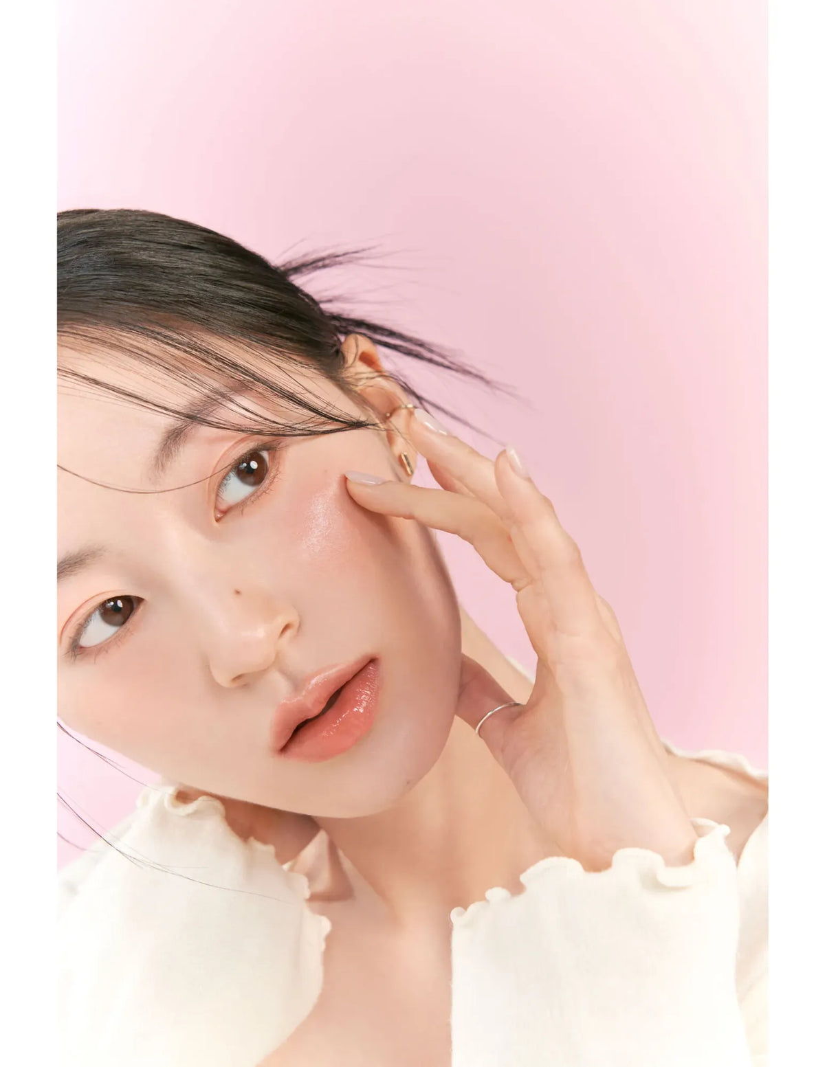 Romand Glasting Melting Balm - Unique Bunny