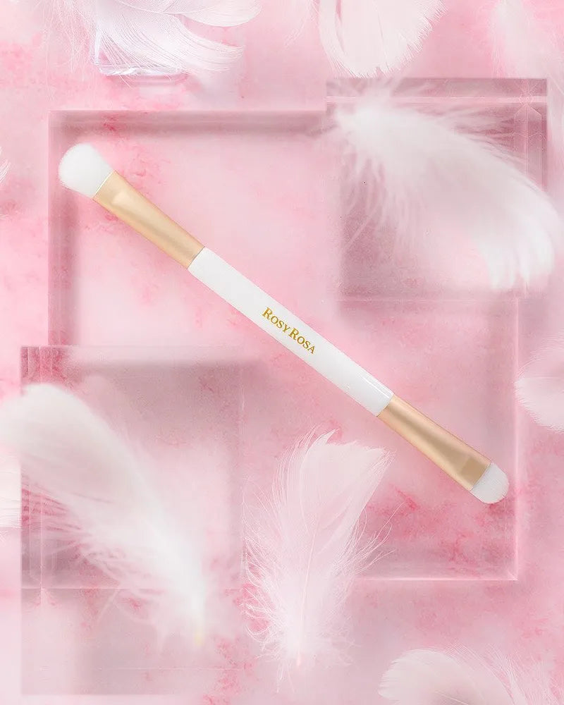 Rosy Rosa Eyeshadow Blending Brush - Unique Bunny