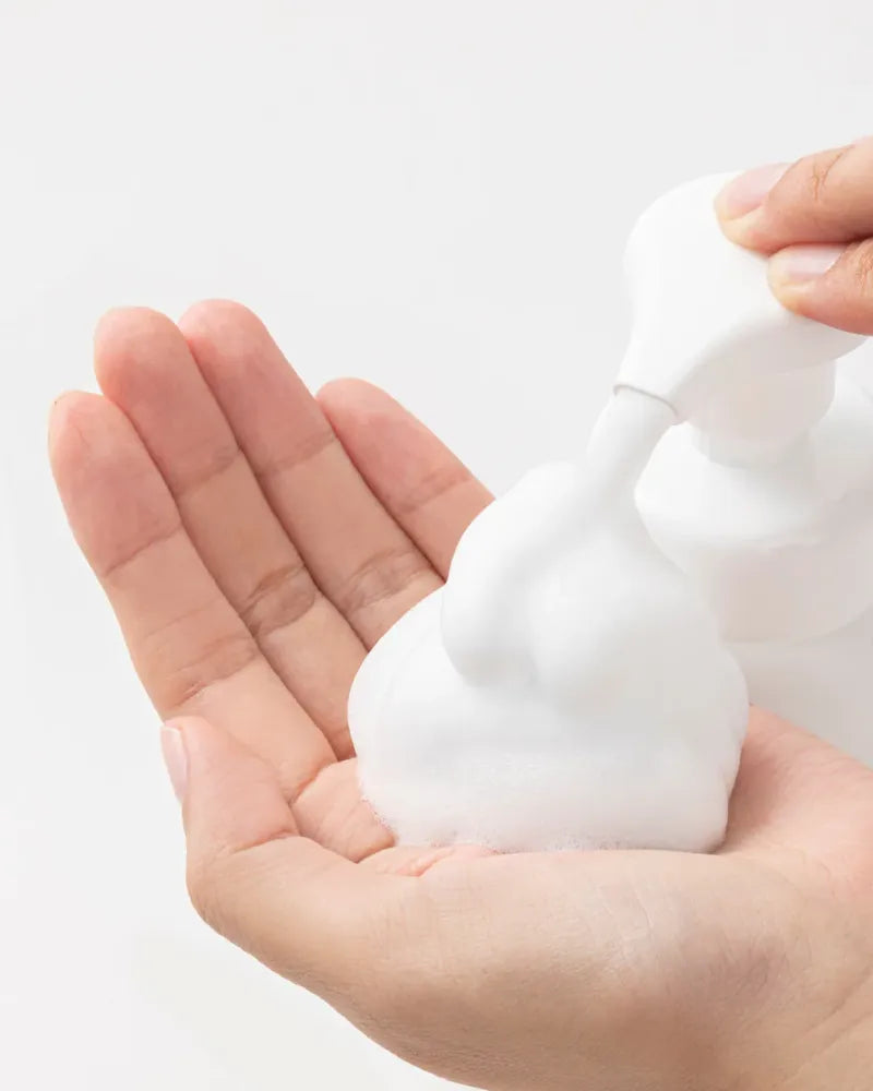 SANA Nameraka Honpo Foaming Cleanser - Unique Bunny
