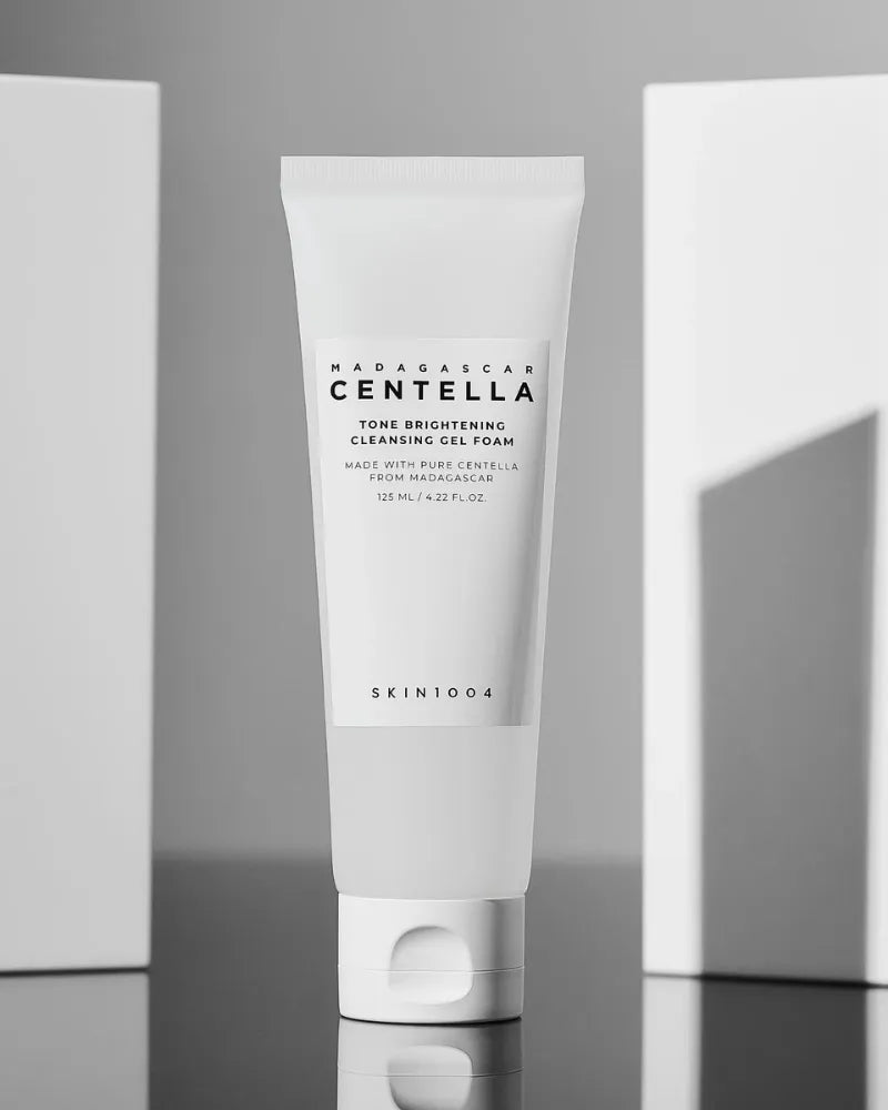SKIN1004 Tone Brightening Cleansing Gel Foam - Unique Bunny