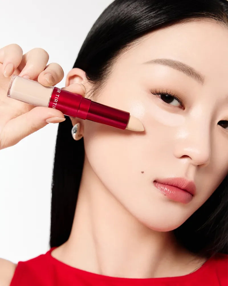 TIRTIR Glide & Hide Blurring Concealer - Unique Bunny